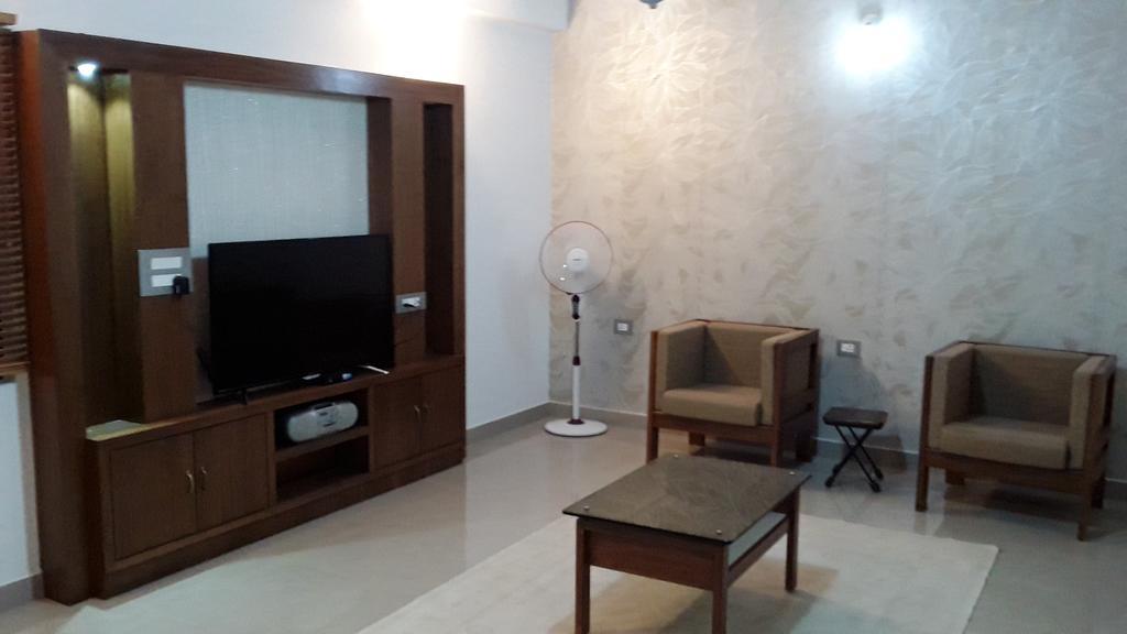 Hotel Mudra Midtown Suites & Rooms Kalasa 外观 照片